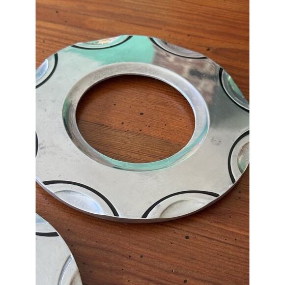Pair of Lenox Scoop Trivets Solid Aluminum Holloware Cool Design 7.5" Diameter - Picture 8 of 16